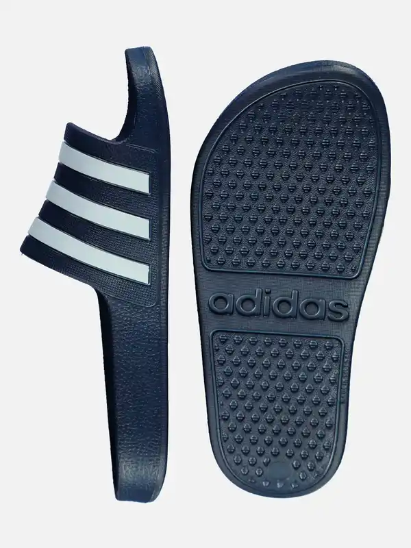 Bild 2 von Badeschuhe in gestreifter Optik Blau