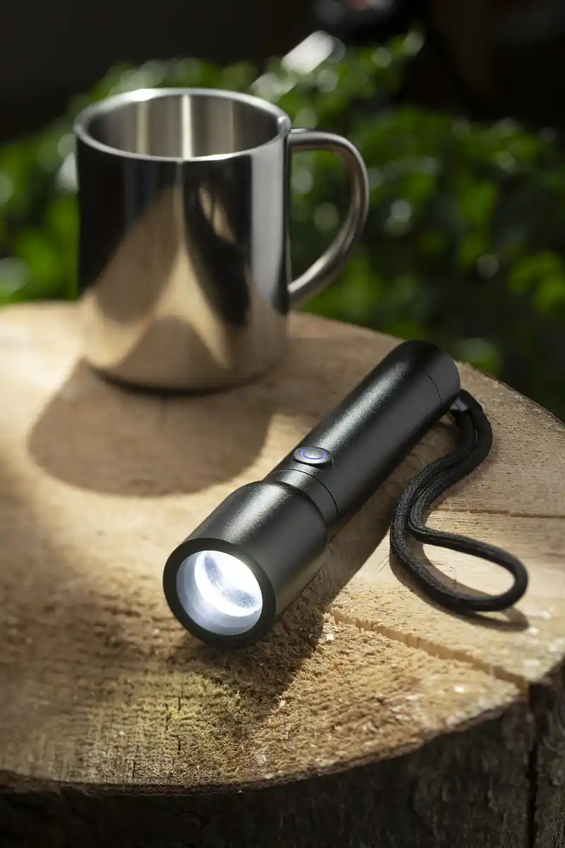 Bild 3 von IDEENWELT Best Basics Akku-Taschenlampe