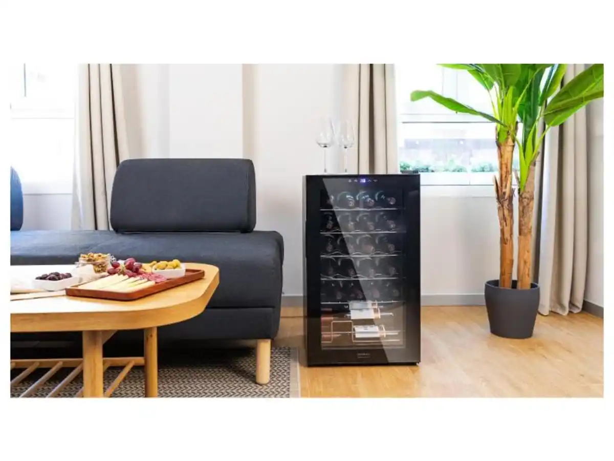Bild 2 von Cecotec Weinkühlschrank 02128
