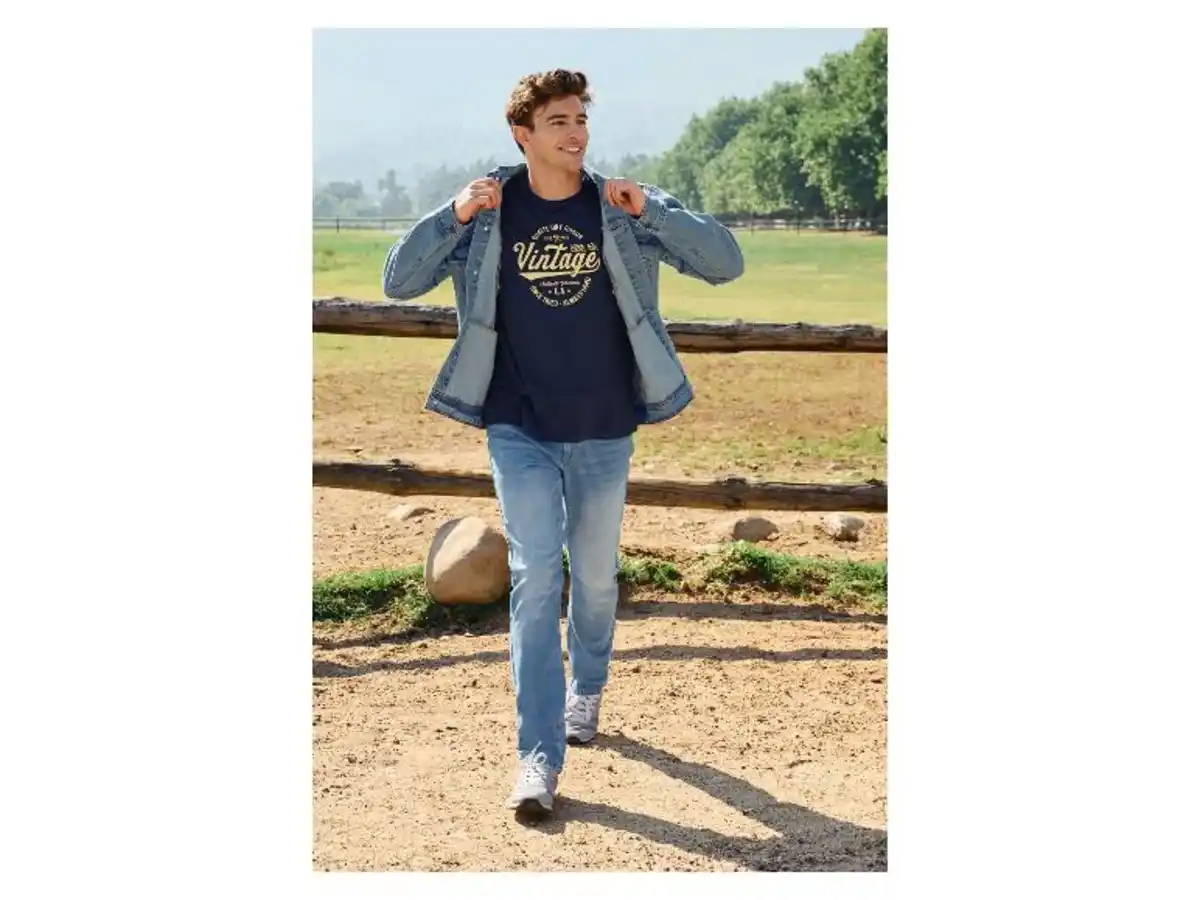 Bild 3 von LIVERGY® Herren T-Shirt, mit Print