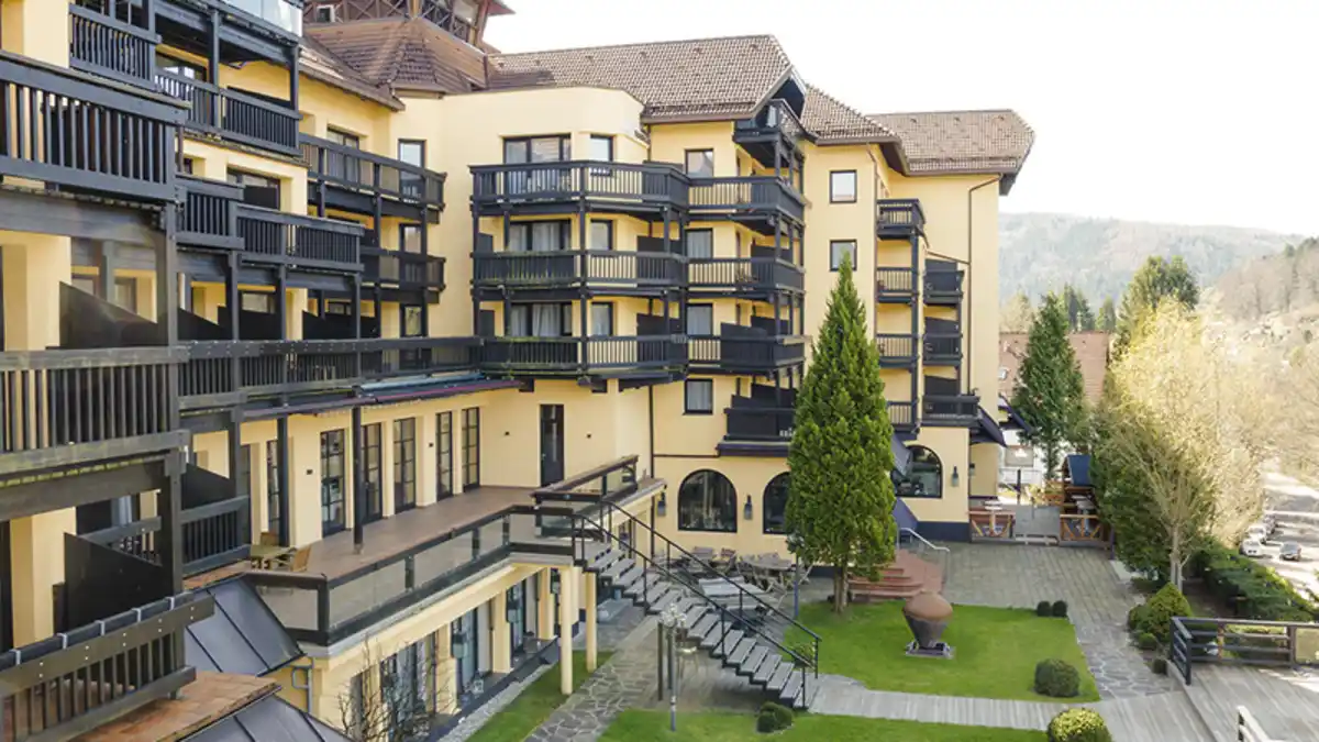 Bild 1 von Schwarzwald – Bad Herrenalb – 4*Parkhotel Luise