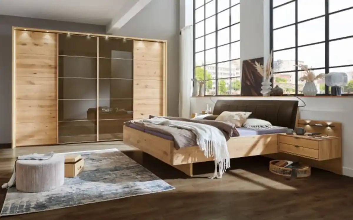 Bild 1 von Wiemann - Schlafzimmer Cardiff , Eiche bianco teilmassiv, 180 x 200 cm, Schrank 330 x 223 cm