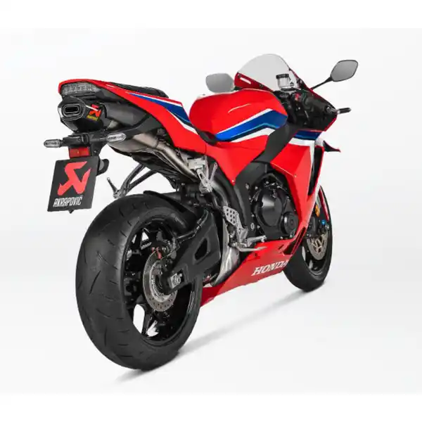 Bild 2 von Akrapovic Auspuff Slip-On Titan für Honda CBR 600 RR 2013-