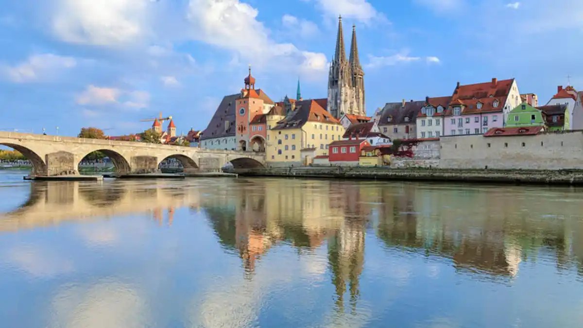 Bild 1 von Eigene Anreise Regensburg: Städtereise mit Aufenthalt im Altstadthotel der Patrizier