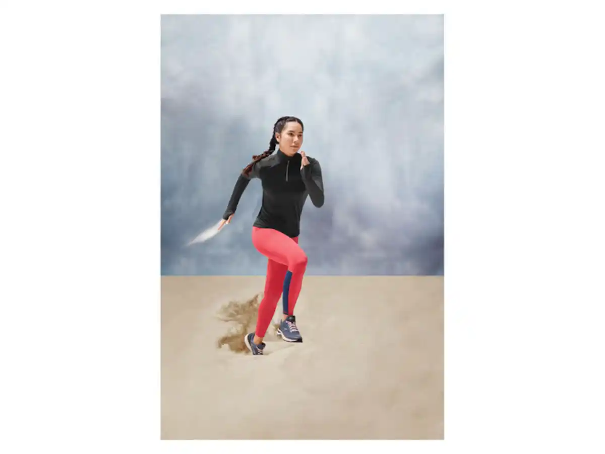 Bild 2 von CRIVIT Damen Funktionstights, schnelltrocknend und feuchtigkeitsableitend