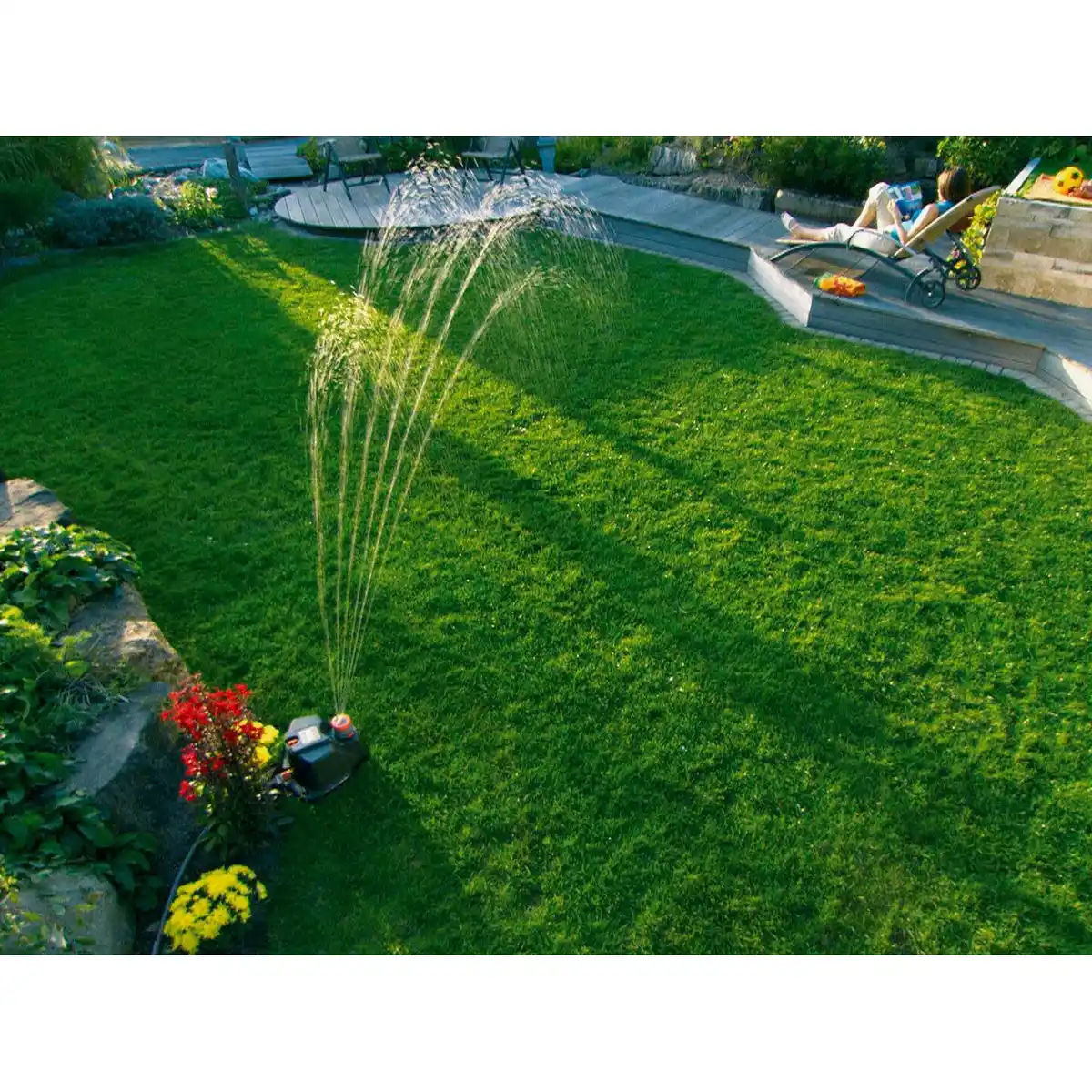 Bild 3 von Gardena Comfort Vielflächenregner AquaContour automatic für Flächen bis 350 m²