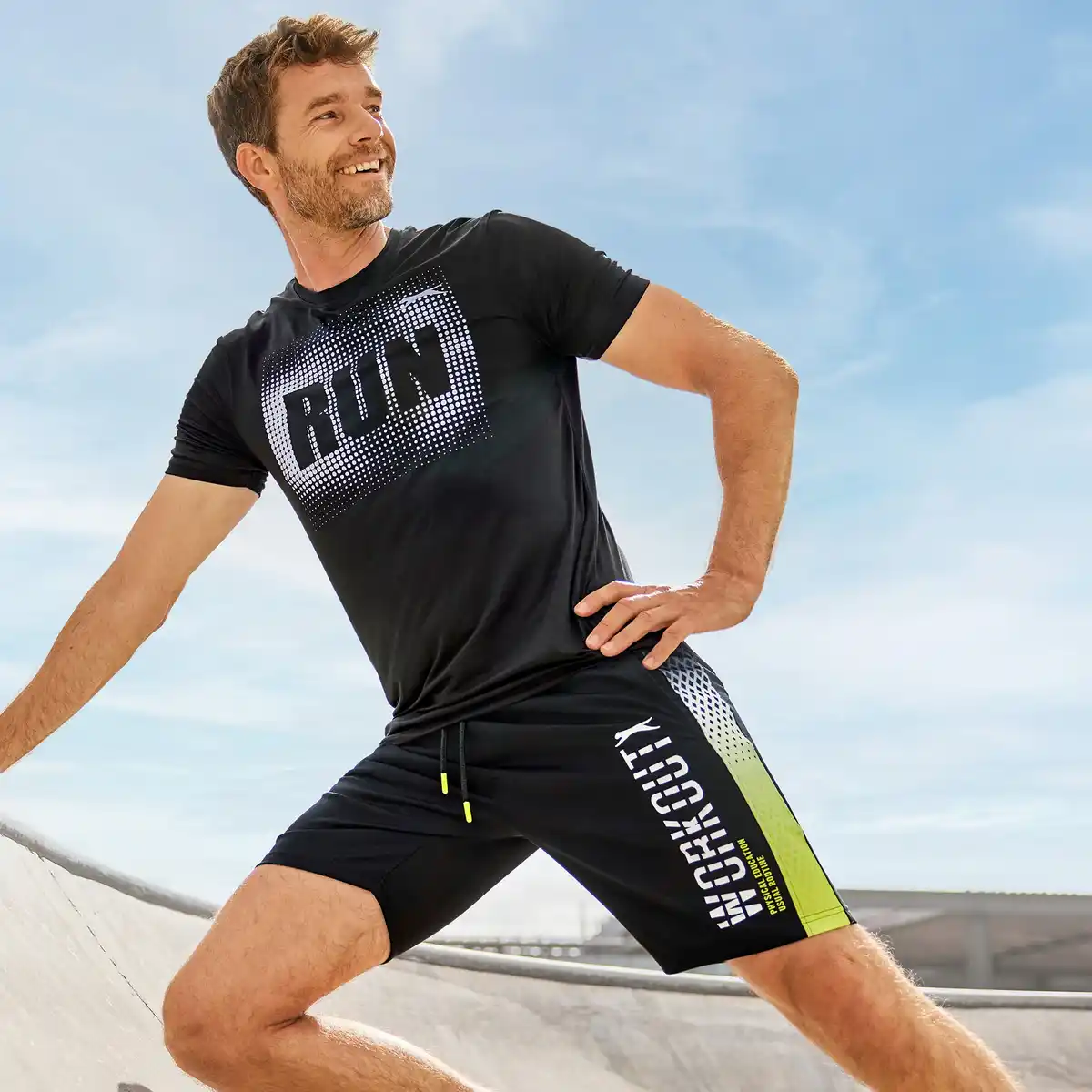 Bild 1 von Herren-Trainingshose mit elastischem Bund