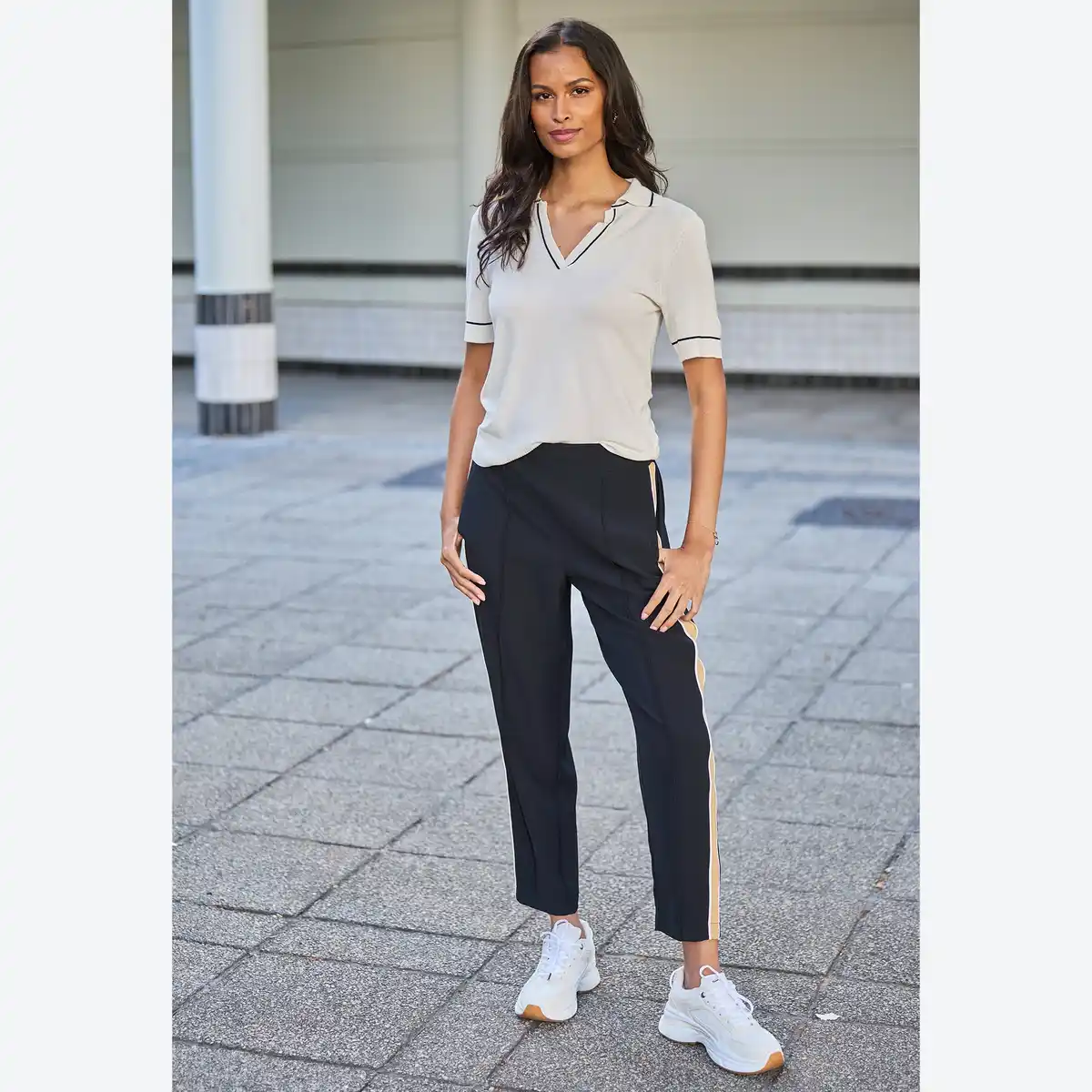 Bild 1 von Damen-Hose mit Gallonstreifen