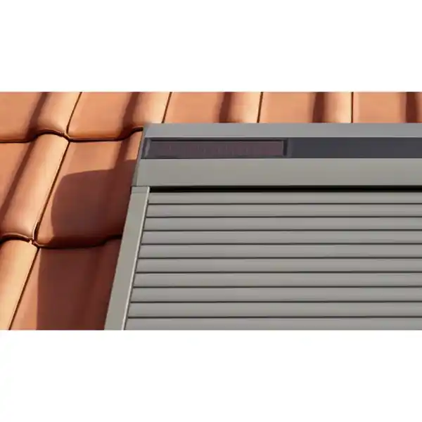 Bild 2 von Solar-Rollladen »SSL YK67 0000S«, dunkelgrau, für VELUX Dachfenster, inkl. Funk-Wandschalter
