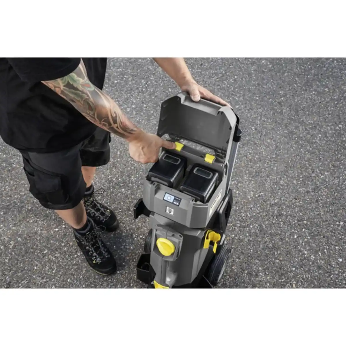 Bild 2 von Akku-Hochdruckreiniger HD 4/11 C Bp Plus, max. 150 bar, max. 400 l/h, ohne Akku und Ladegerät