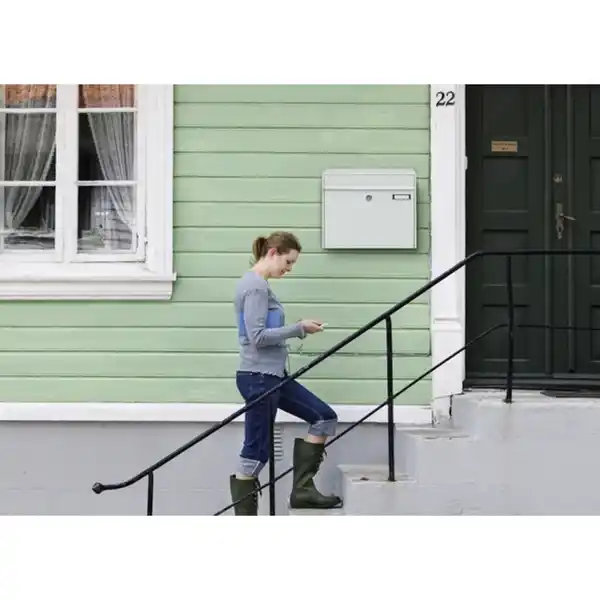 Bild 2 von Briefkasten »Vals«, eckig, Stahl, weiß