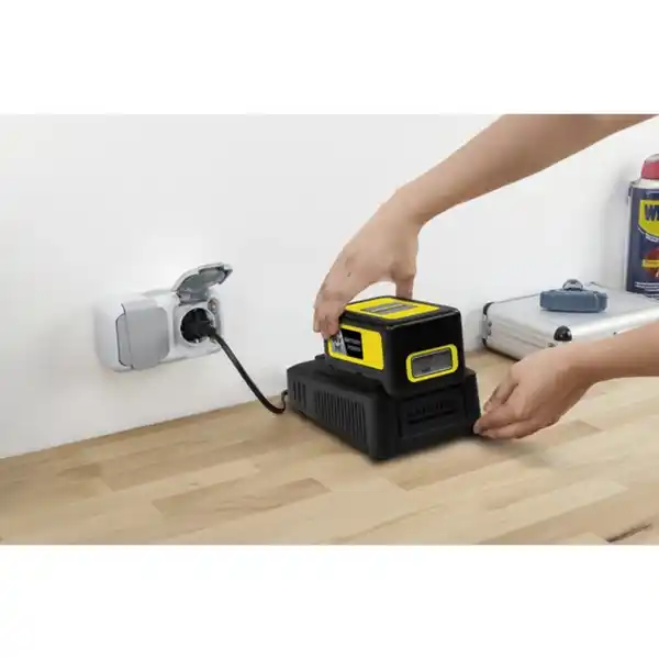 Bild 2 von Schnellladegerät 2,5 Ah