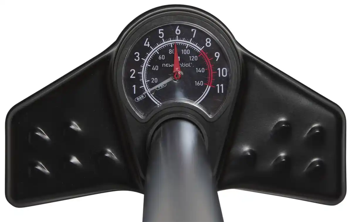 Bild 3 von NEWCENTIAL® Standluftpumpe XL