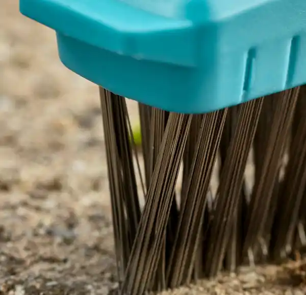 Bild 2 von GARDENA combisystem-Fugenbürste