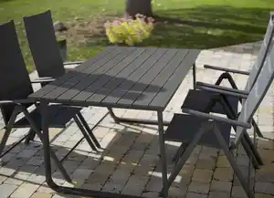 Gartentisch in Holzoptik 150x90x74cm Anthrazit