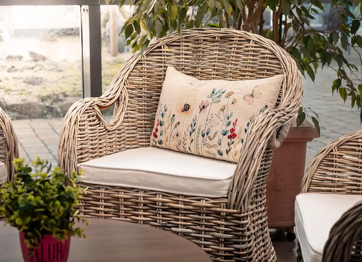 Bild 1 von Dekokissen Wiese 48x28cm