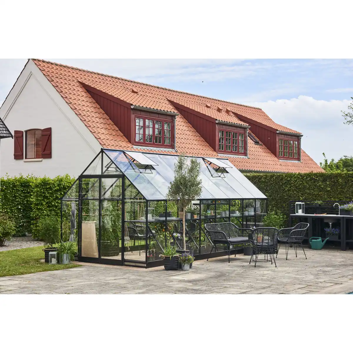 Bild 1 von Halls Gewächshaus 'Qube+ 816' 251 x 498 cm mit 3 mm Sicherheitsglas schwarz