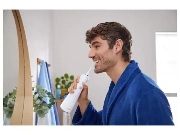 Bild 2 von nevadent Munddusche »NMD 3.7 E10«, mit Ladestation