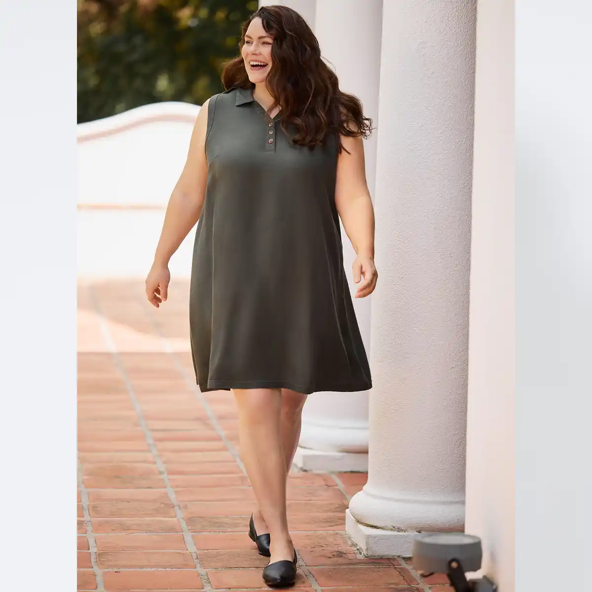 Bild 1 von Damen-Kleid mit Polo-Kragen, große Größen