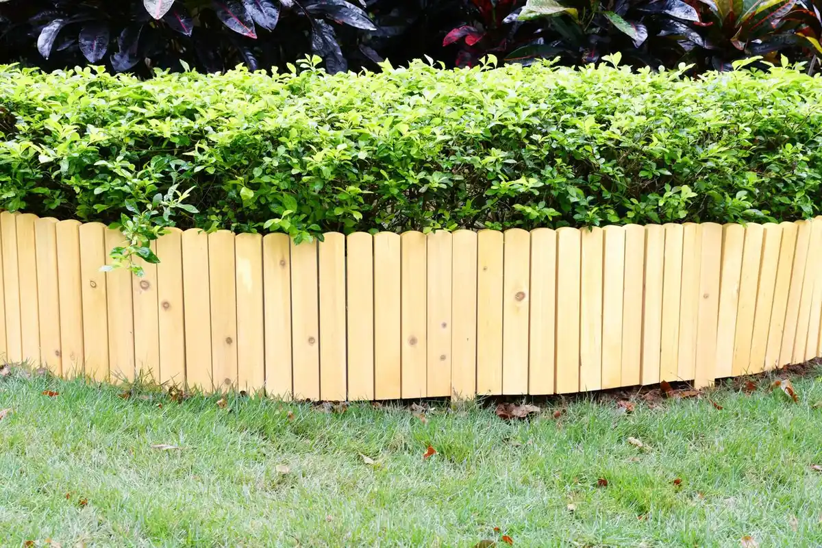 Bild 2 von Rollzaun aus Holz, ca. 203 x 30 / 45 x 1,7cm - Natur