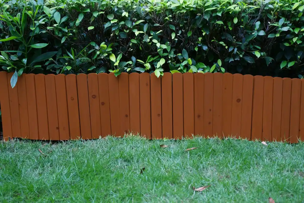 Bild 2 von Rollzaun aus Holz, ca. 203 x 40 / 60 x 1,7cm - Braun