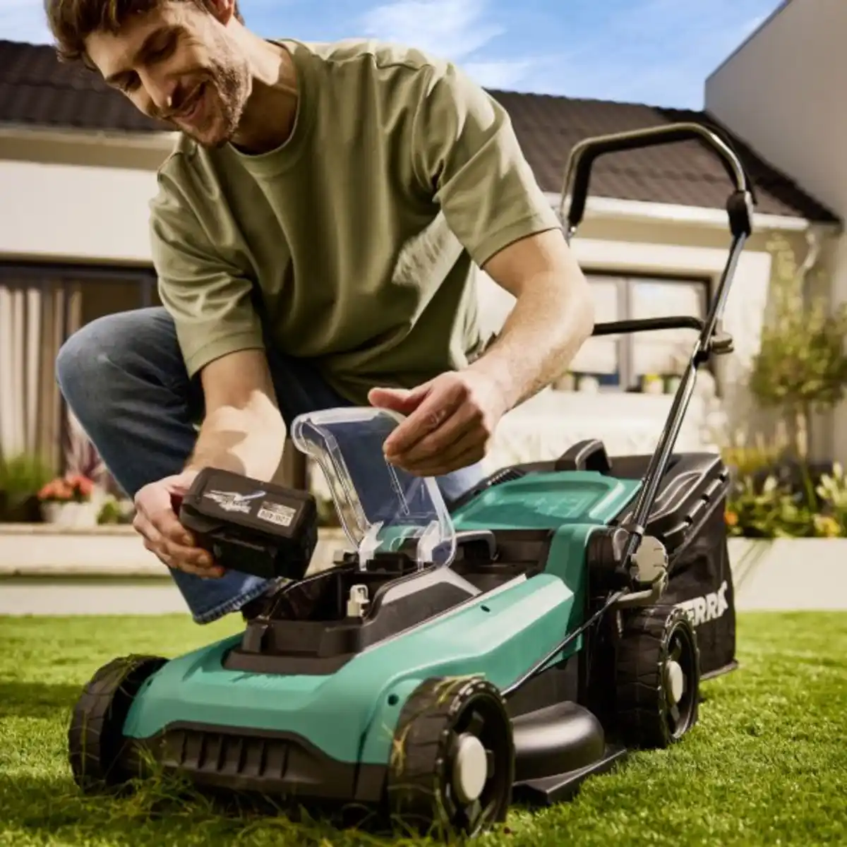 Bild 2 von FERREX 40-V-Akku-Rasenmäher-Set