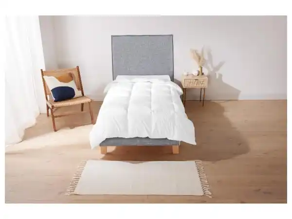 Bild 2 von LIVARNO home Steppdecke mit tierfreundlicher Füllung, 155 x 220 cm