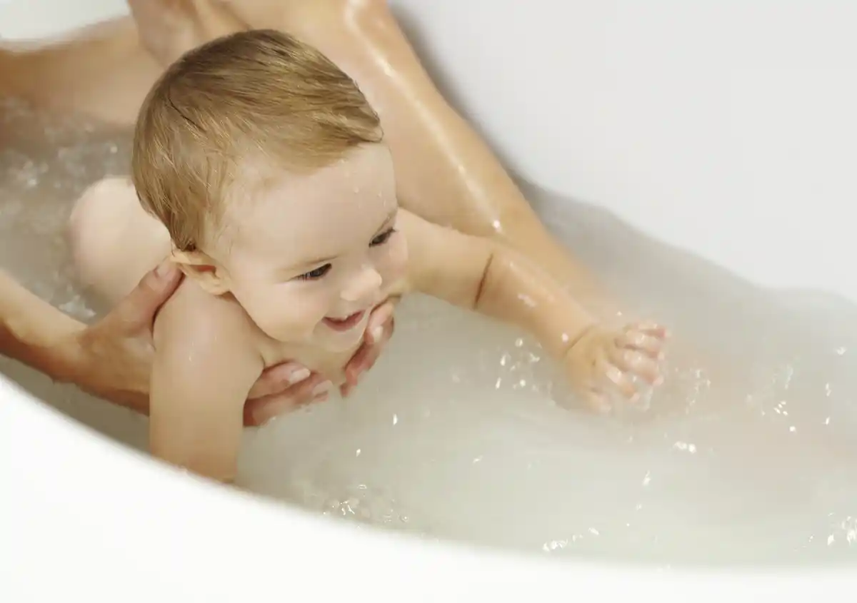 Bild 4 von Weleda baby Calendula Entspannungsbad, 200 ml