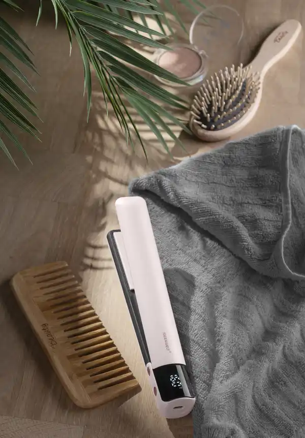 Bild 4 von IDEENWELT Akku-Haarglätter