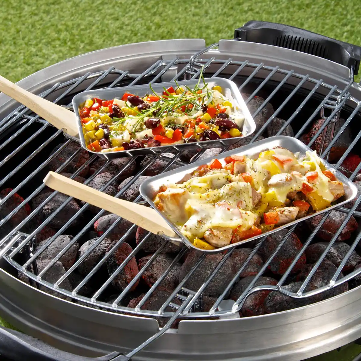 Bild 1 von Grillpfännchen 2er-Set mit 4 Bambusschabern