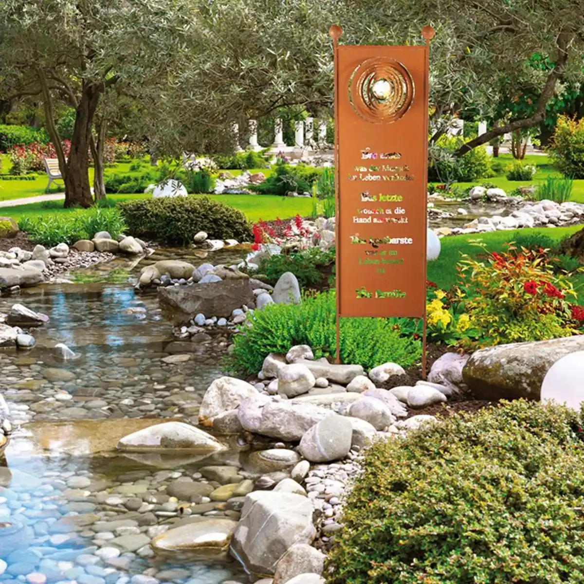 Bild 2 von Rost Gartenstecker Gartenschild Family