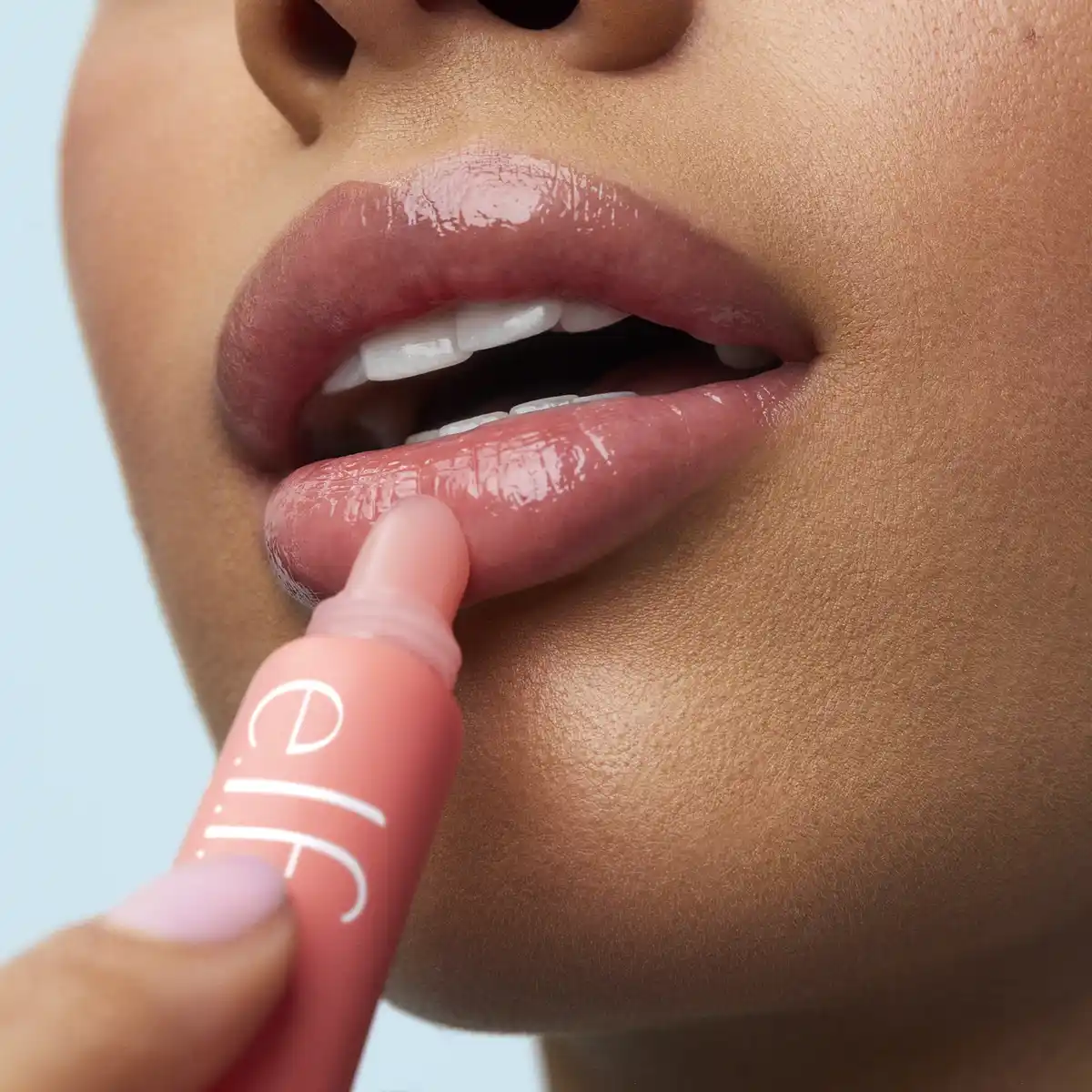 Bild 2 von e.l.f. Cosmetics Squeeze Me Lip Balm Grape, 6 g