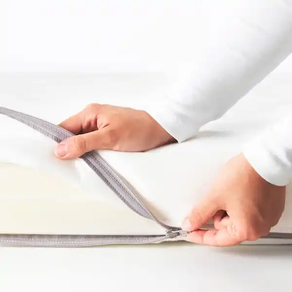 Bild 3 von JÄTTETRÖTT Taschenfederkernmatratze Babybett, weiß 70x140x11 cm