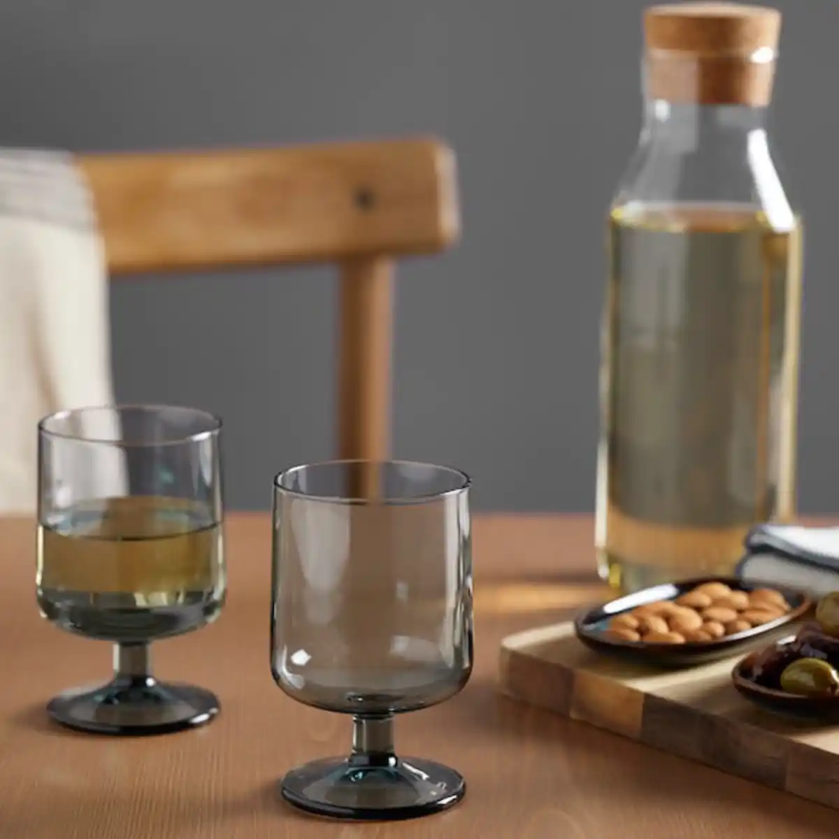 Bild 3 von OMBONAD Kelchglas, grau 32 cl