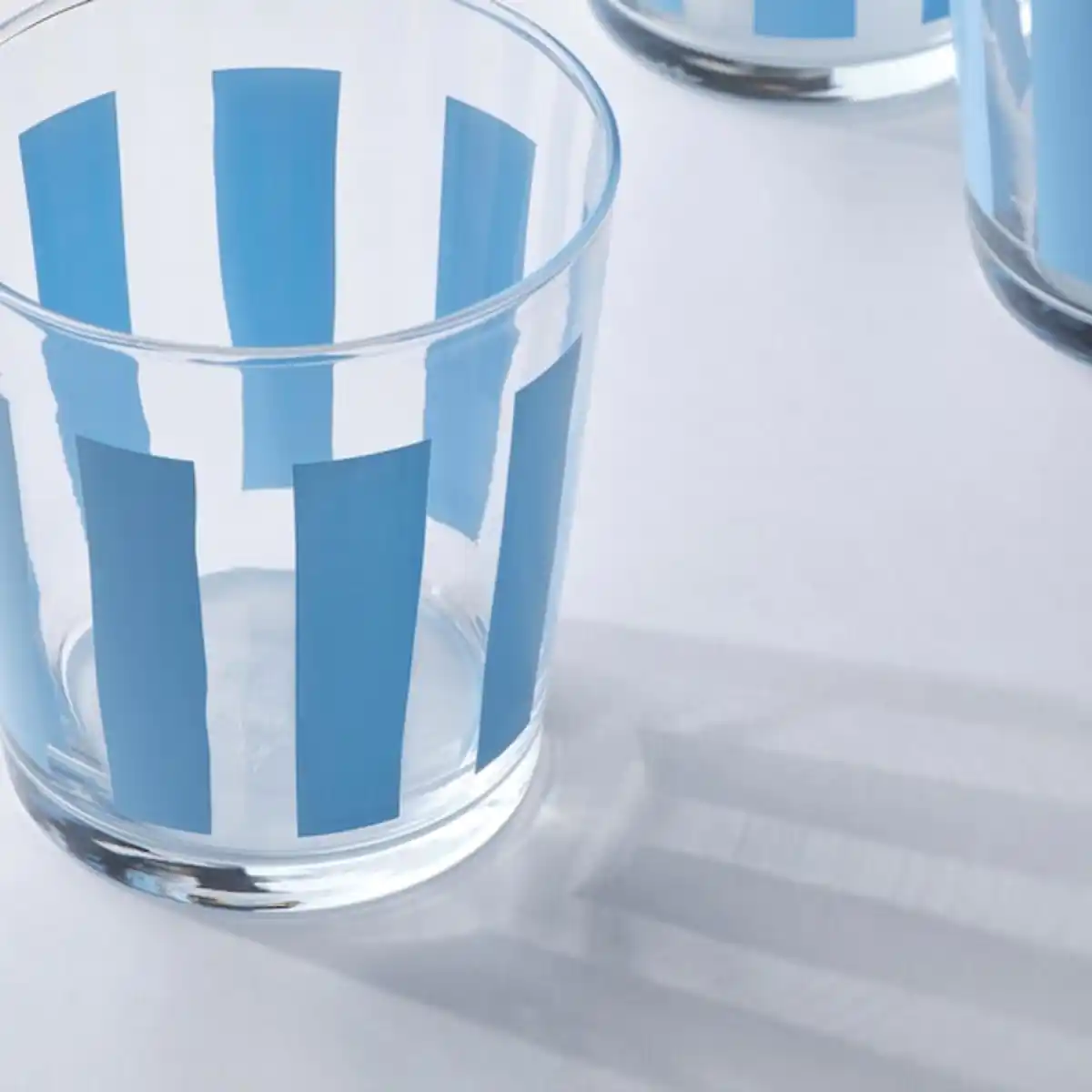 Bild 2 von PILLERSTARR Glas 30 cl