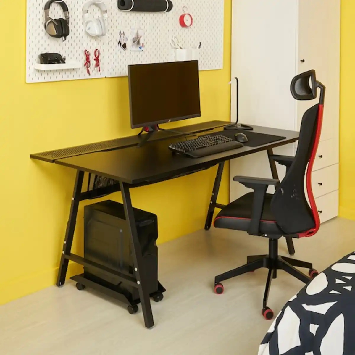 Bild 2 von UTESPELARE / MATCHSPEL Gamingschreibtisch und -stuhl