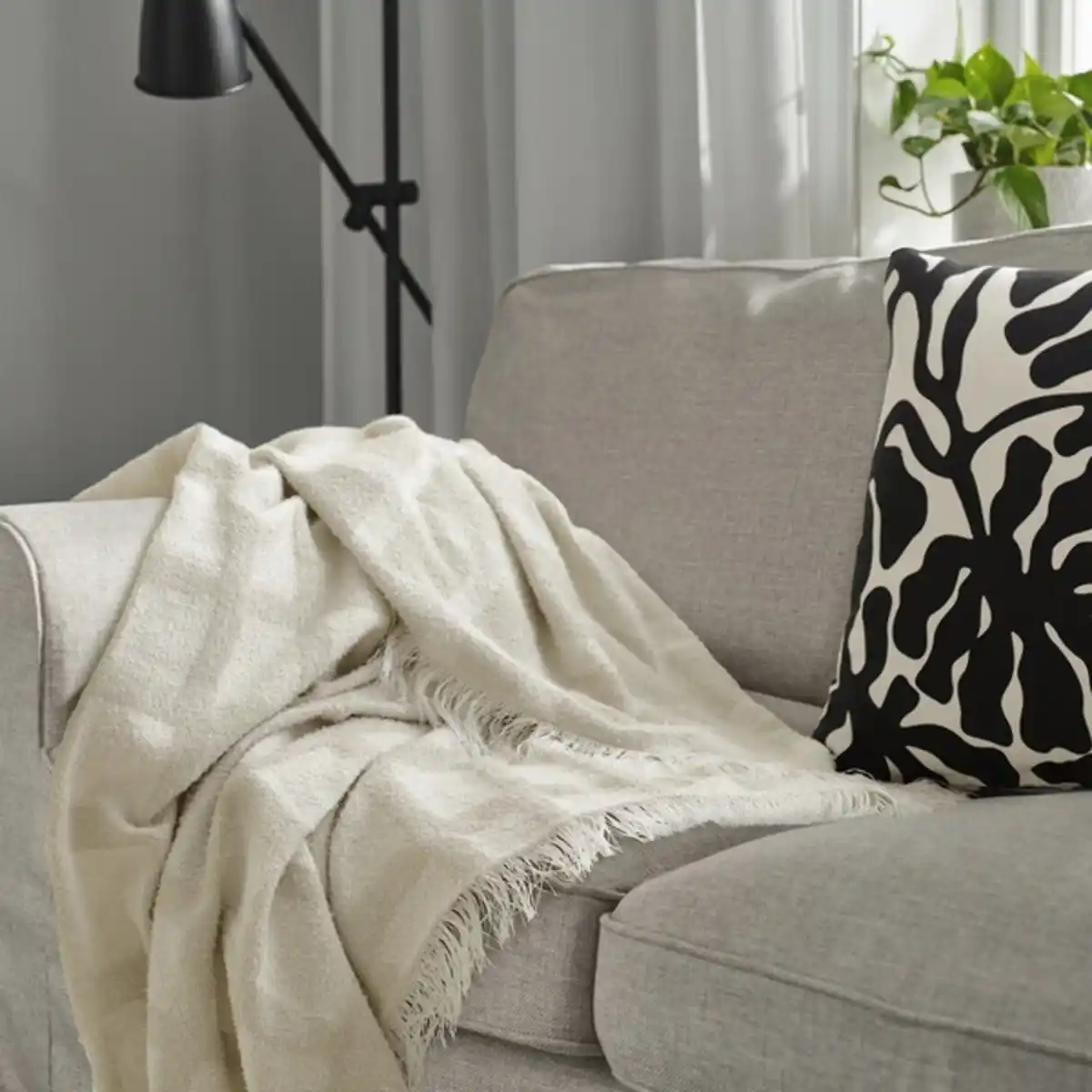 Bild 3 von GRÖNKNAVEL Plaid, Karo beige/für draußen drinnen 180x120 cm