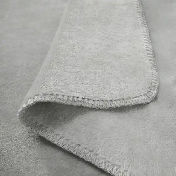 Bild 3 von SLÅNGRÅMAL Plaid, hellgrau 150x200 cm