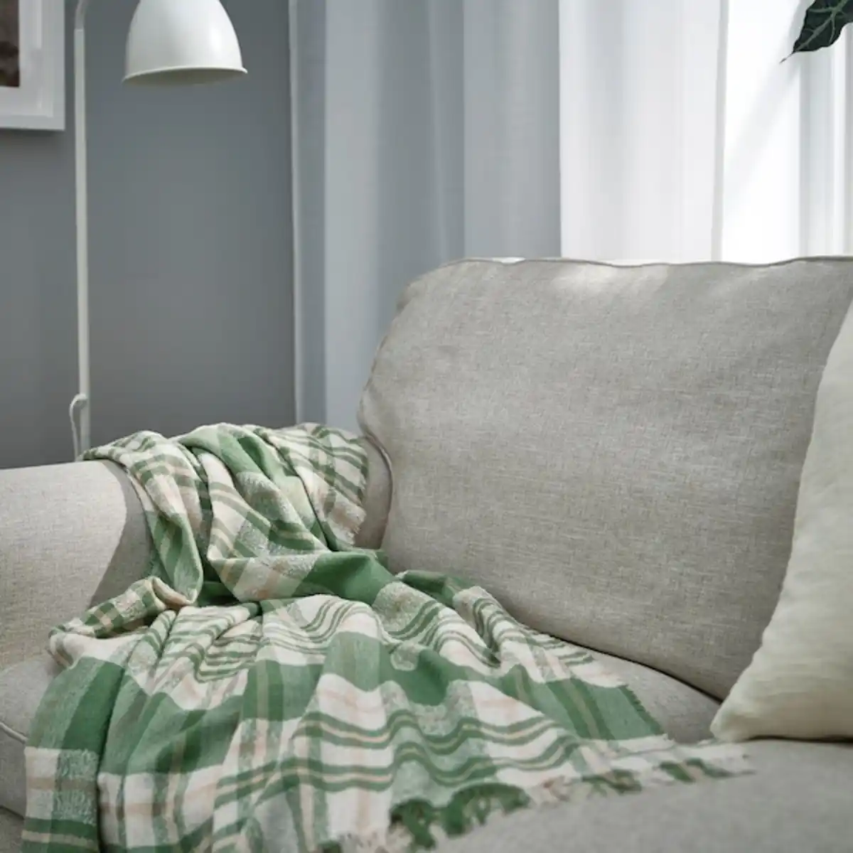 Bild 4 von BISKOPSMÖSSA Plaid, grün/elfenbeinweiß 130x170 cm