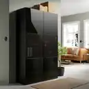 Bild 3 von BESTÅ Vitrine, schwarzbraun/Selsviken Hochglanz/Rauchglas schwarz 120x42x193 cm