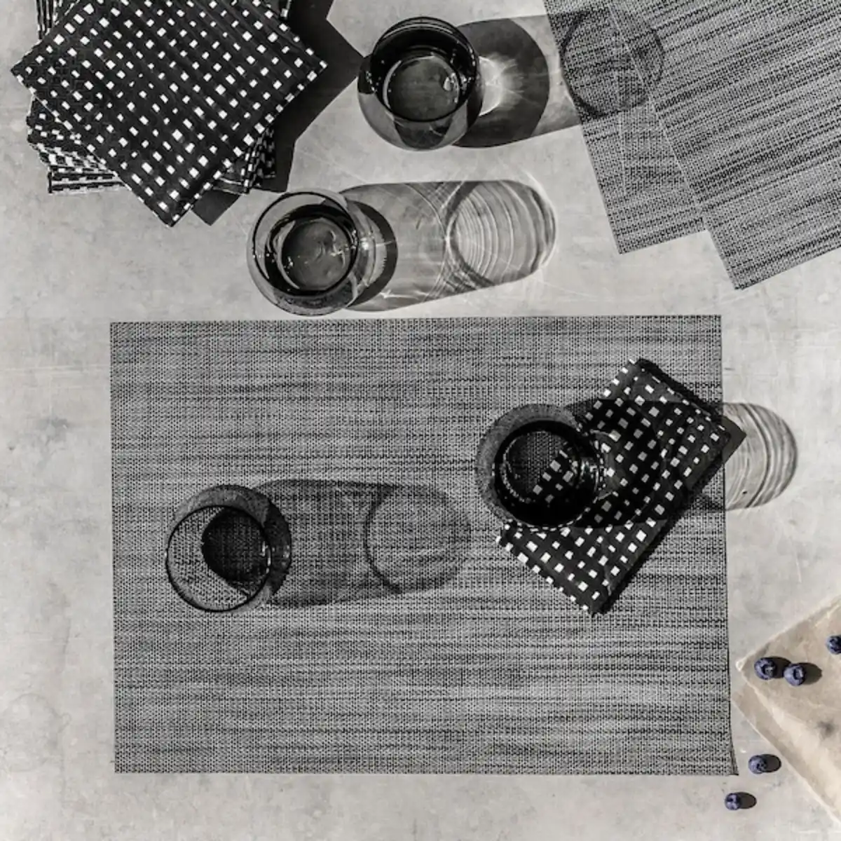 Bild 4 von IVRIG Glas, grau 45 cl