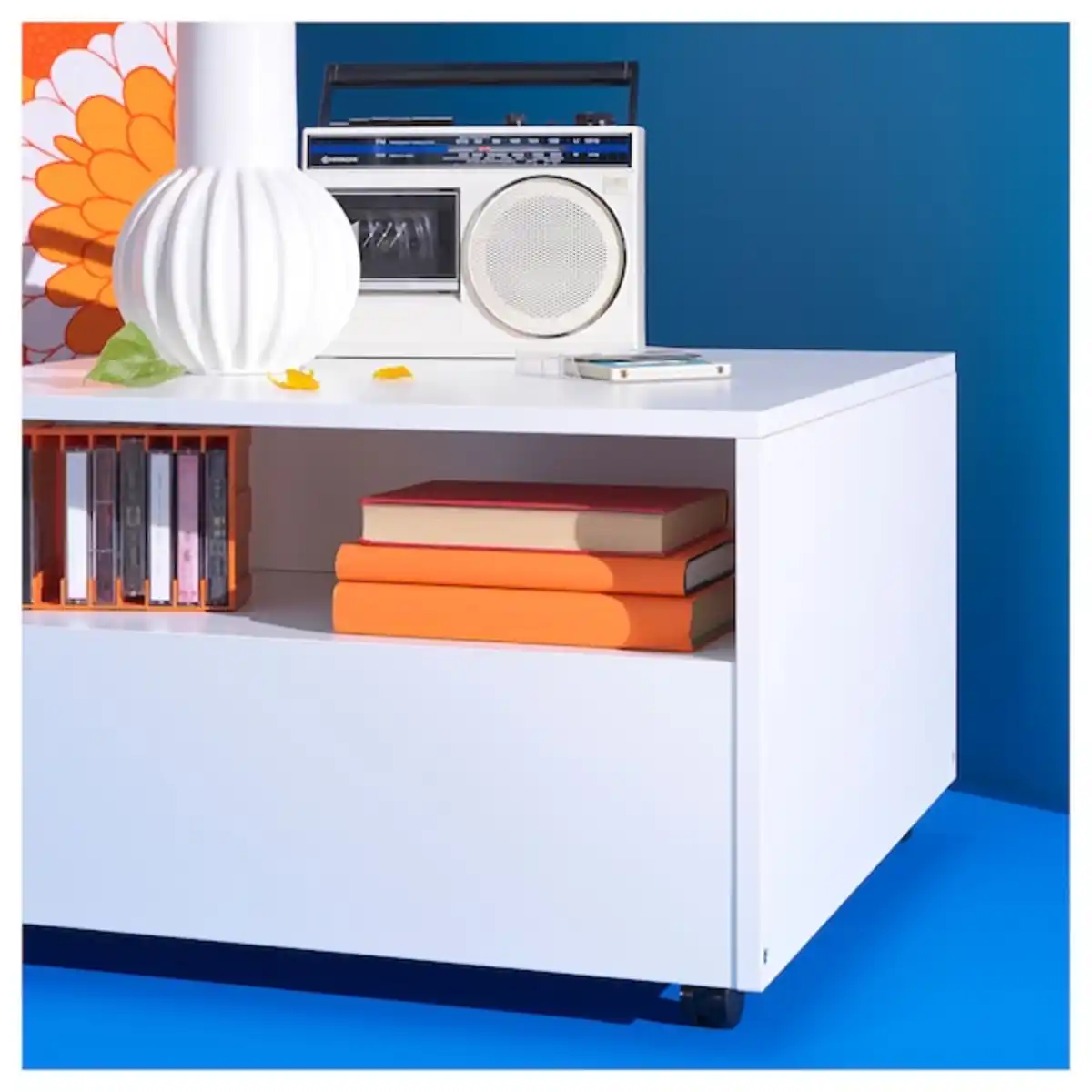 Bild 3 von GARNANÄS Couchtisch, weiß 65x65 cm