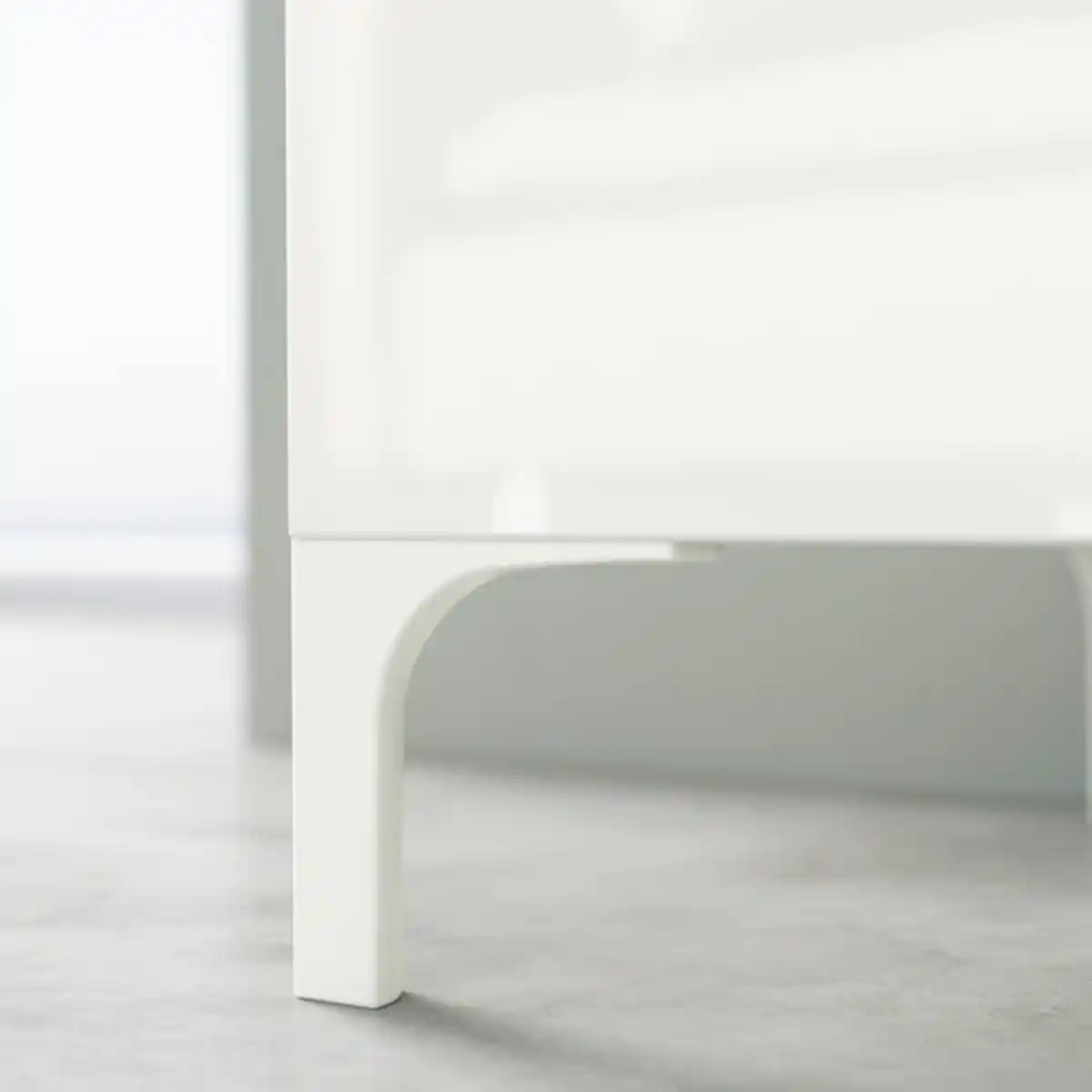 Bild 3 von BESTÅ / EKET TV-Bank, weiß/Selsviken/Nannarp Hochglanz/Frostglas weiß 180x42x48 cm