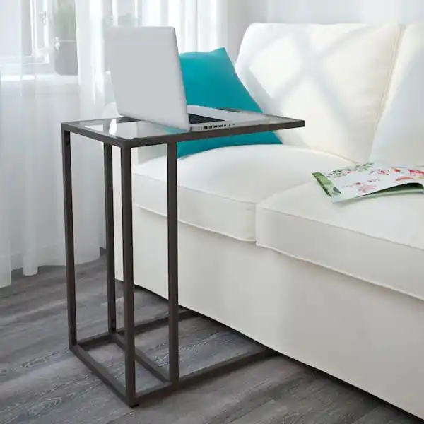 Bild 3 von VITTSJÖ Laptoptisch, schwarzbraun/Glas 35x65 cm