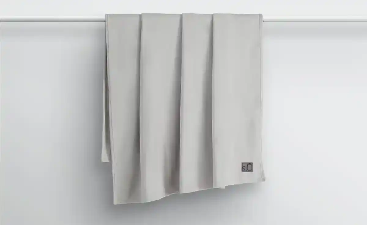 Bild 1 von S.Oliver Kuscheldecke  Kuschelsoft ¦ grün ¦ Synthetik ¦ Maße (cm): B: 150 Heimtextilien > Kuscheldecken - Möbel Kraft