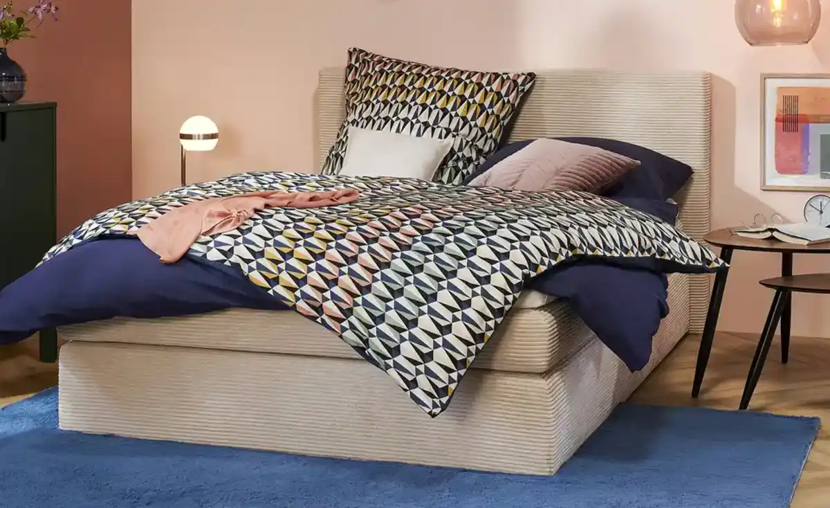 Bild 1 von como Satin Wende-Bettwäsche  New Retro ¦ blau ¦ Maße (cm): B: 135 Bettwaren > Bettwäsche-Sets > Ganzjahresbettwäsche - Möbel Kraft