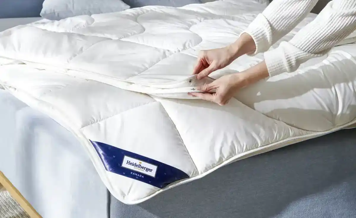 Bild 1 von Heidelberger Bettwaren 4-Jahreszeiten-Steppbett  Kanada ¦ weiß ¦ Maße (cm): B: 135 Bettwaren > Bettdecken > Ganzjahres-Bettdecken - Möbel Kraft