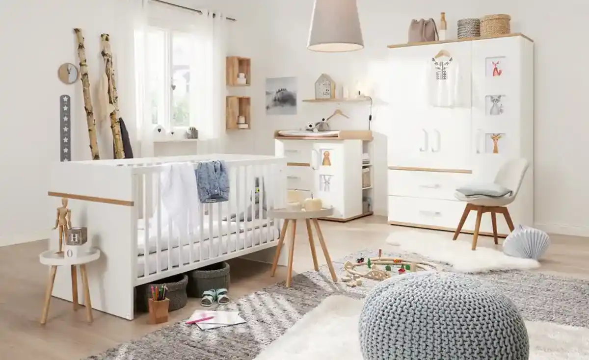 Bild 1 von Mia & Mo Kleiderschrank  Clea ¦ weiß ¦ Maße (cm): B: 135 H: 193 T: 55.0 Baby > Babymöbel > Babykleiderschränke - Möbel Kraft