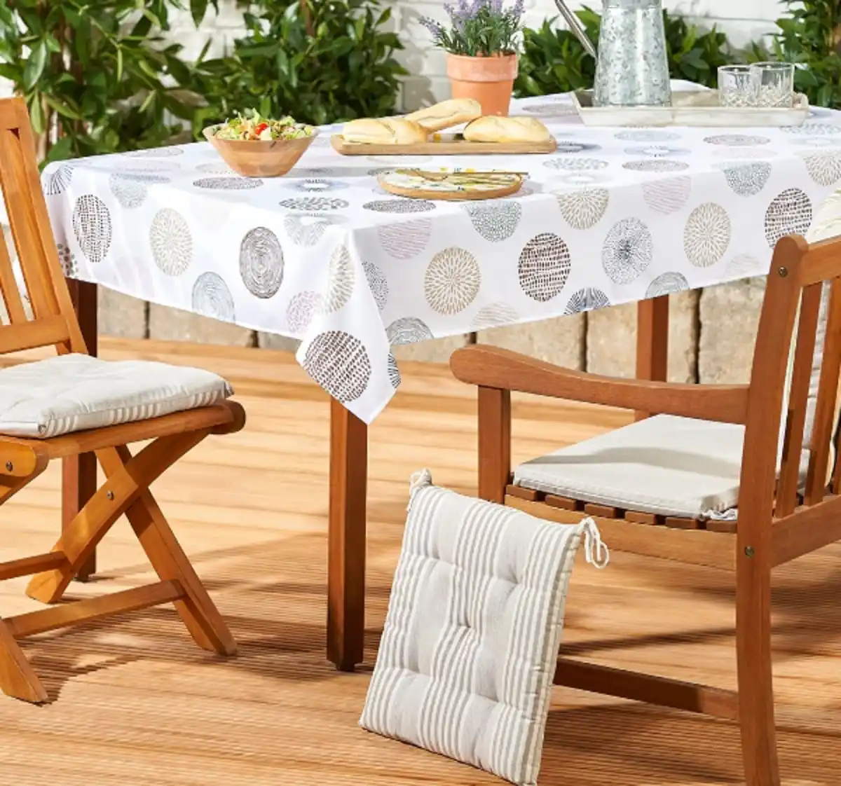 Bild 1 von Tisch-Deko oder Outdoor-Sitzunterlagen*