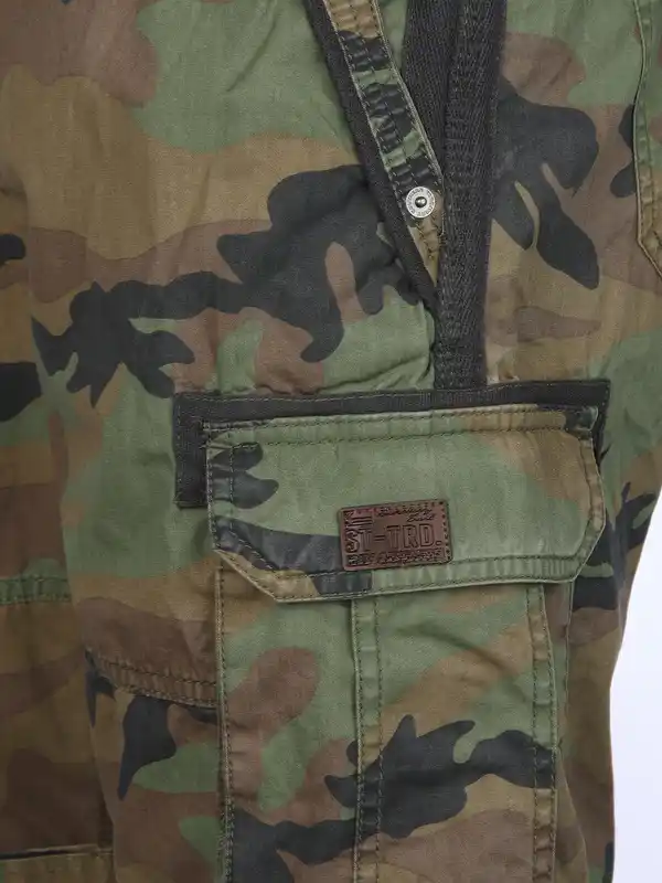 Bild 4 von Herren Cargoshort im Used Look Grün